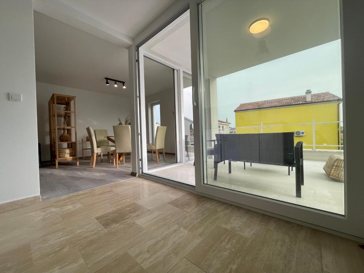 Vila Regina Apartment Regina With Swimming Pool Йезера Екстериор снимка