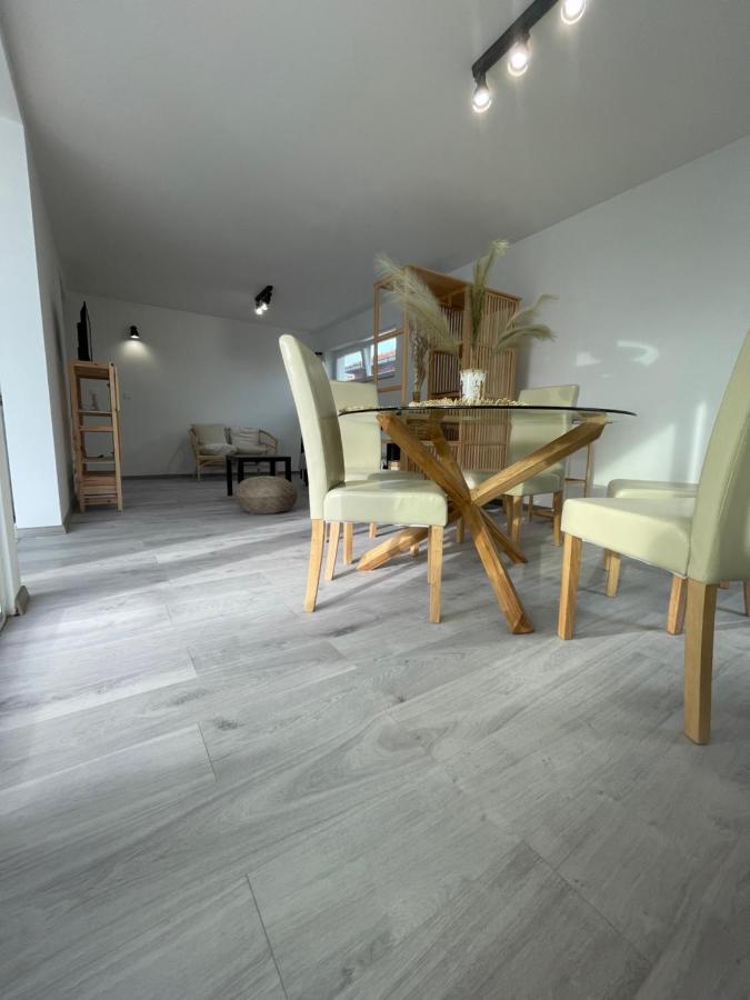 Vila Regina Apartment Regina With Swimming Pool Йезера Екстериор снимка