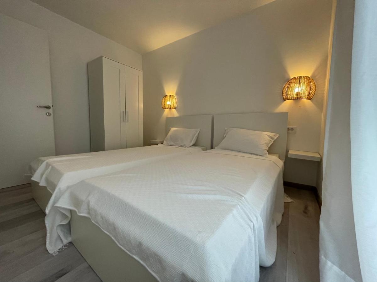 Vila Regina Apartment Regina With Swimming Pool Йезера Екстериор снимка