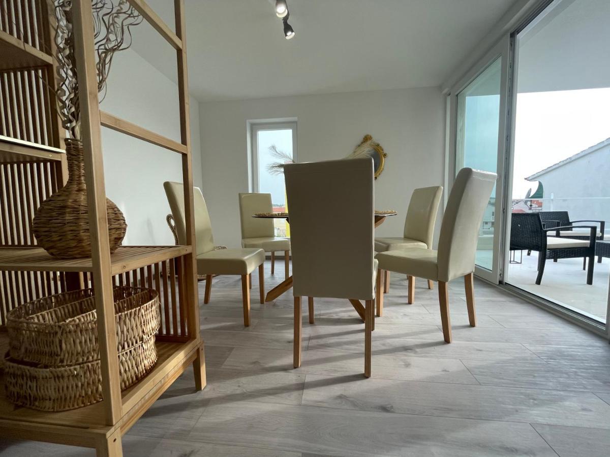 Vila Regina Apartment Regina With Swimming Pool Йезера Екстериор снимка