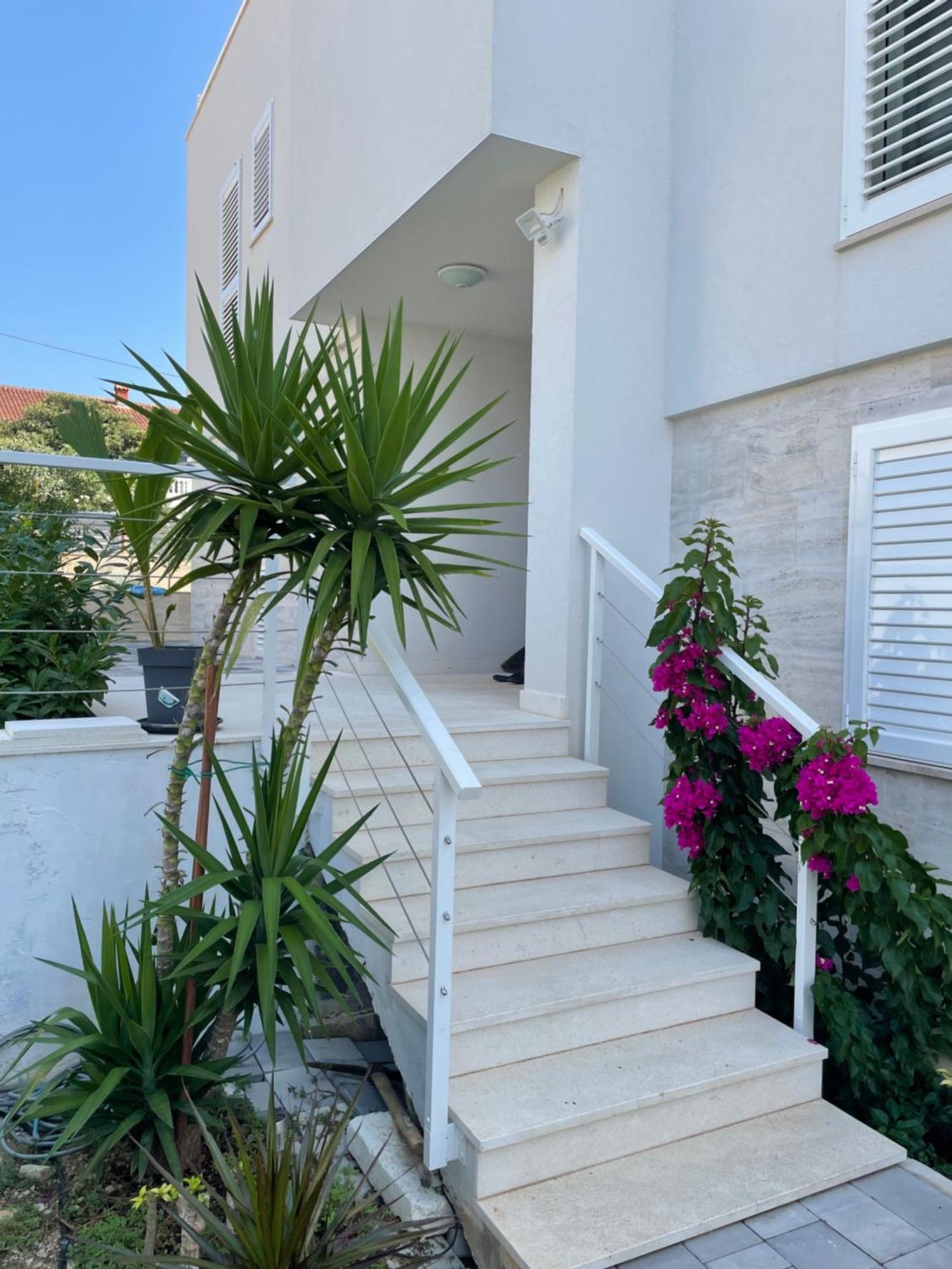 Vila Regina Apartment Regina With Swimming Pool Йезера Екстериор снимка