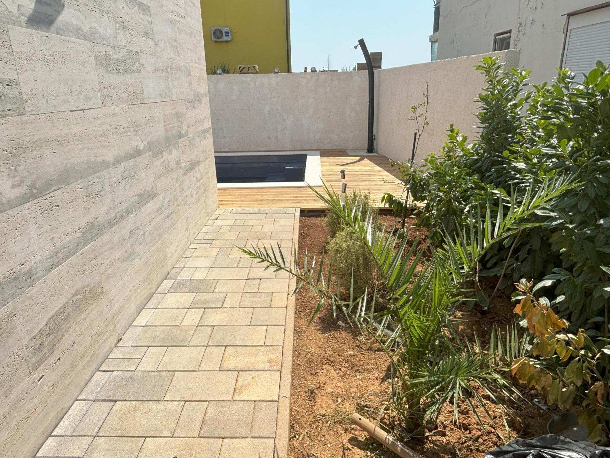 Vila Regina Apartment Regina With Swimming Pool Йезера Екстериор снимка